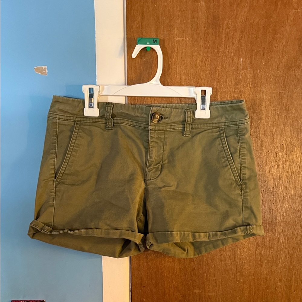 American Eagle Outfitters Khaki Women's Cargo Shorts